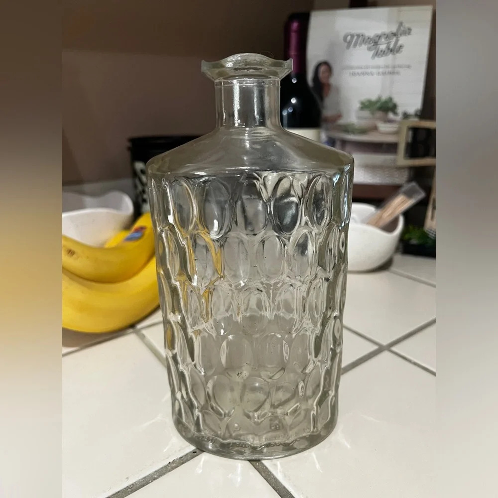 FINAL PRICE Vintage Kentucky Straight Bourbon Glass Decanter